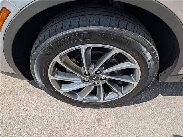 Used 2023 Lincoln Corsair AWD w/ Equipment Group 101A image 9