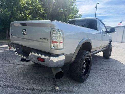 Used 2011 RAM 2500 SLT w/ Protection Group AWD/4WD image 3