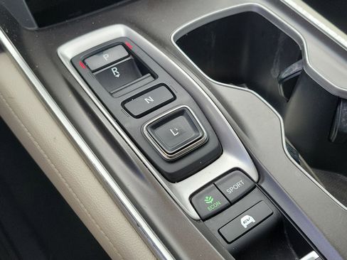 Used 2019 Honda Accord Touring image 30