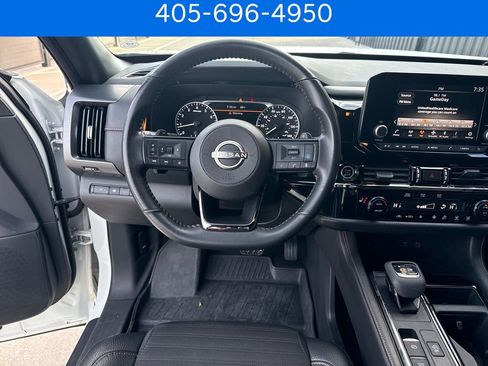 Used 2023 Nissan Pathfinder Rock Creek AWD/4WD image 16