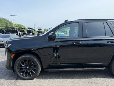 Used 2022 Cadillac Escalade Sport w/ LPO, ONYX Package AWD/4WD image 6