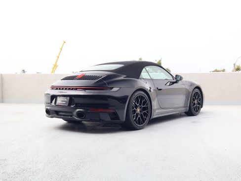 Certified 2024 Porsche 911 Carrera RWD image 10