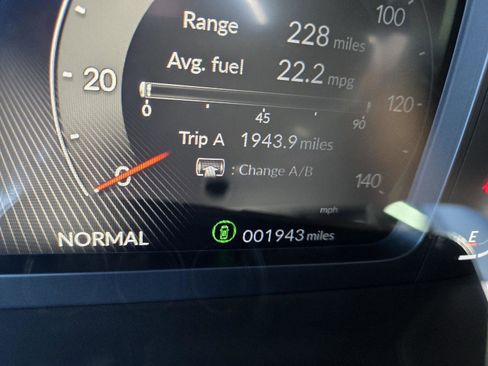 Certified 2025 Acura ADX A-Spec image 27