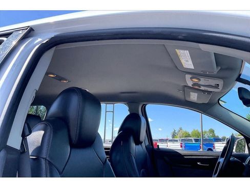 Used 2016 GMC Acadia SLT AWD/4WD image 24