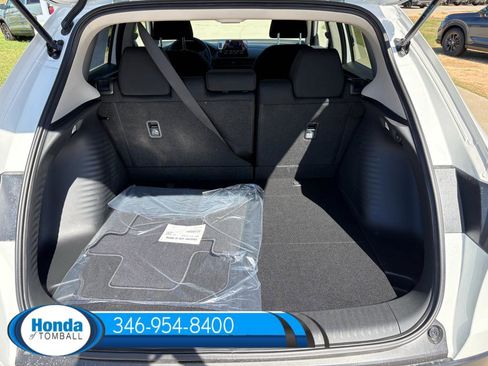 New 2026 Honda HR-V LX image 16