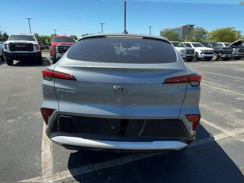 Used 2025 Buick Envista Sport Touring w/ Convenience I Package FWD image 7