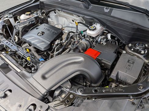 Used 2025 Chevrolet TrailBlazer LT image 37