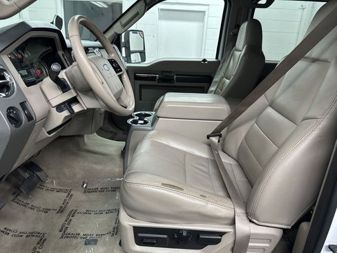 Used 2008 Ford F550 4x4 Crew Cab Super Duty image 22