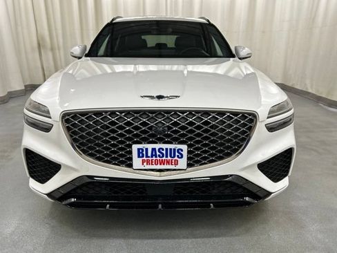 Used 2023 Genesis GV70 3.5T Sport w/ Sport Prestige Package AWD/4WD image 30