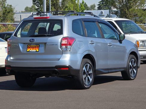 Used 2018 Subaru Forester 2.5i w/ Alloy Wheel Package AWD/4WD image 4