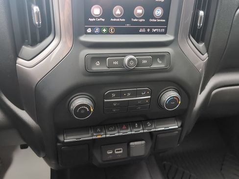 Used 2021 Chevrolet Silverado 1500 Custom Trail Boss AWD/4WD image 24