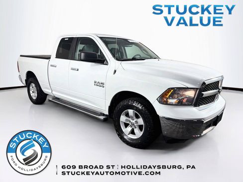 Used 2016 RAM 1500 Classic SLT AWD/4WD image 1