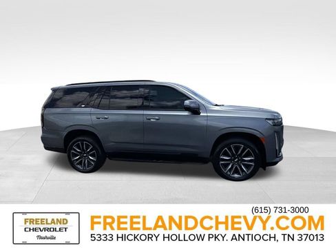 Used 2021 Cadillac Escalade Sport AWD/4WD image 2