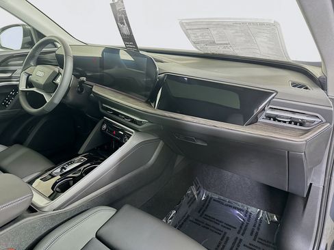 Used 2025 Audi Q5 Premium Plus image 29