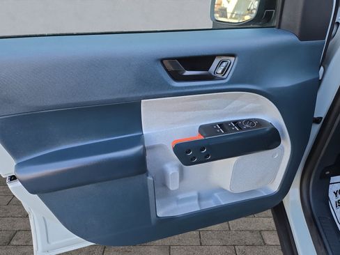 Used 2023 Ford Maverick XLT w/ XLT Luxury Package image 10