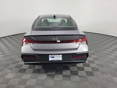 Certified 2025 Hyundai Elantra Sport FWD image 7