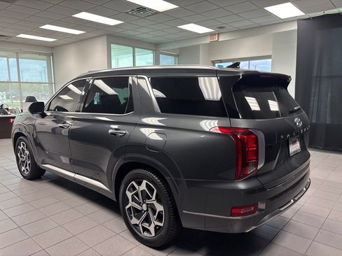 Used 2022 Hyundai Palisade Calligraphy w/ Cargo Package FWD image 9