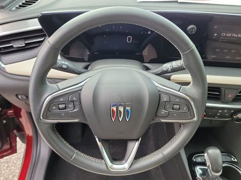 Certified 2024 Buick Encore GX Preferred FWD image 22