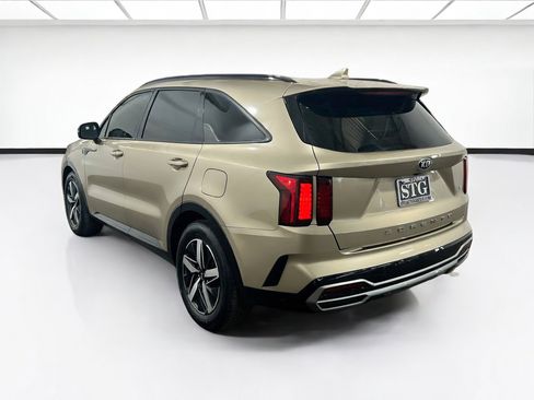 Used 2021 Kia Sorento S w/ Panoramic Sunroof Package FWD image 6