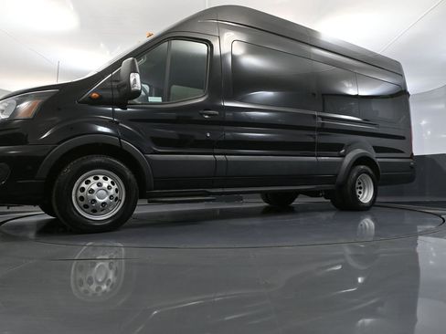 Used 2024 Ford Transit 350 XLT AWD/4WD image 46