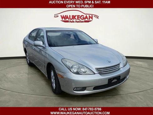 Used 2002 Lexus ES 330 Base 4dr Sedan image 3