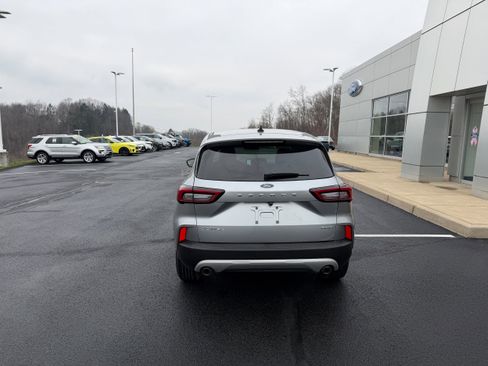 Certified 2023 Ford Escape Active AWD/4WD image 6