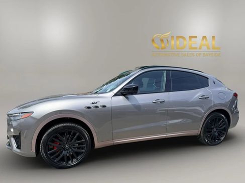 Used 2022 Maserati Levante GT AWD/4WD image 3