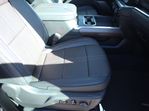 New 2026 Chevrolet Silverado 2500 High Country w/ Midnight Edition image 15