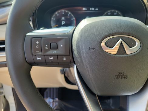 Certified 2025 INFINITI QX60 Luxe FWD image 10