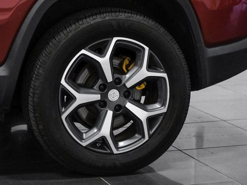 Used 2023 Rivian R1S Adventure AWD/4WD image 43