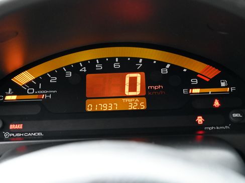Used 2000 Honda S2000 image 25