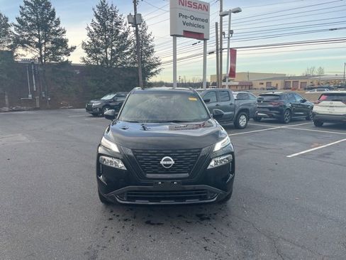 Certified 2023 Nissan Rogue SV w/ SV Premium B Package image 2