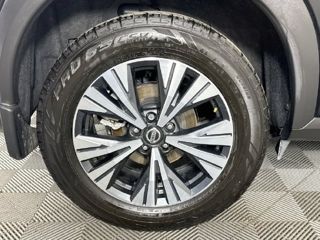 Used 2021 Nissan Rogue SV FWD image 30