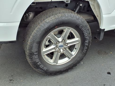 Used 2025 Ford F150 XLT w/ Equipment Group 301A Standard AWD/4WD image 24