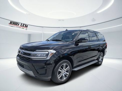 Used 2022 Ford Expedition XLT RWD image 7