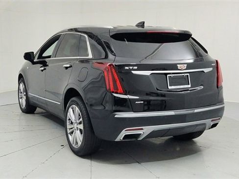 Certified 2024 Cadillac XT5 Premium Luxury w/ LPO, Floor Liner Package image 4