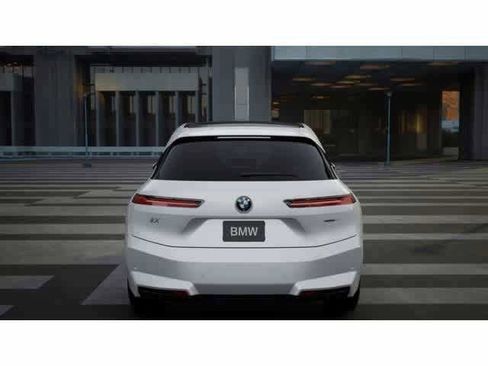 New 2026 BMW iX xDrive45 w/ Premium Package image 5