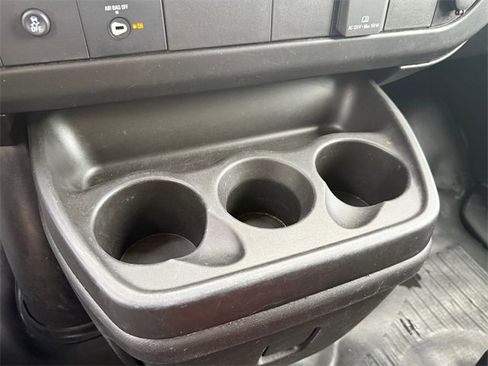Used 2024 GMC Savana 2500 w/ Driver Convenience Package image 19