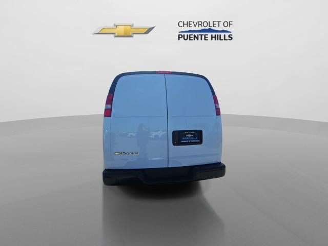 New 2026 Chevrolet Express 2500 Extended w/ Communications Package RWD image 7