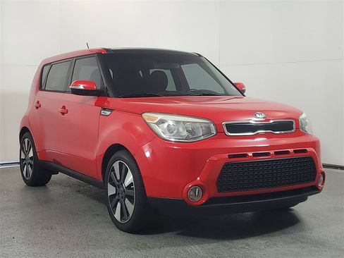 Used 2015 Kia Soul ! w/ Sun & Sound Package image 1