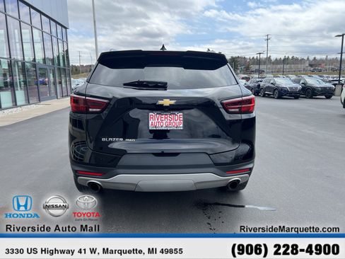Used 2024 Chevrolet Blazer LT w/ Convenience Package AWD/4WD image 7