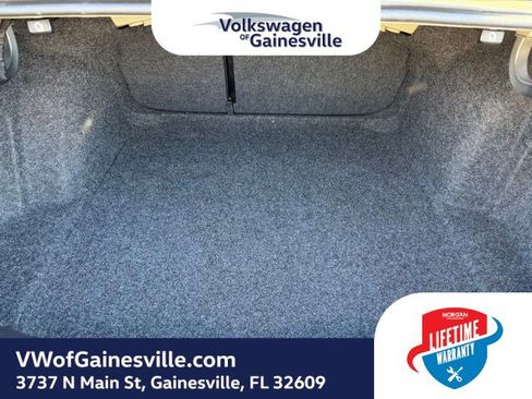 Certified 2025 Volkswagen Jetta Sport image 7