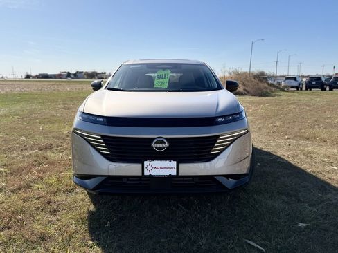 New 2026 Nissan Murano Platinum image 2