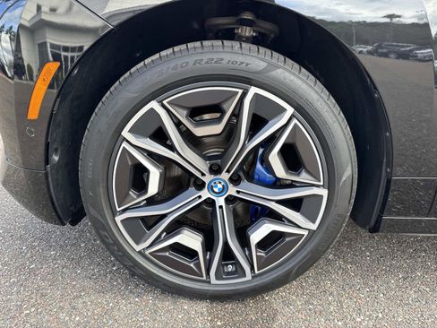 Used 2025 BMW iX xDrive50 image 10