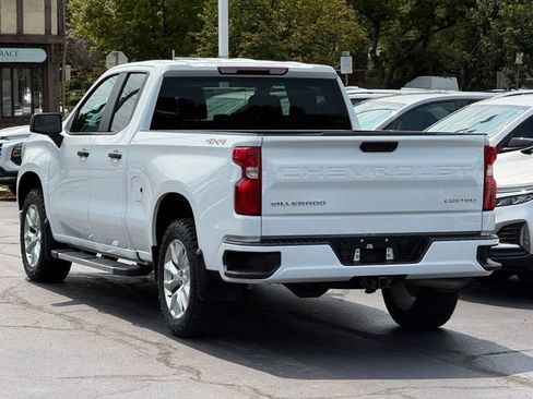 Used 2023 Chevrolet Silverado 1500 Custom AWD/4WD image 5