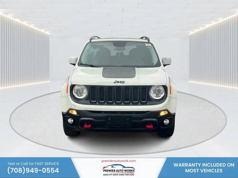 Used 2015 Jeep Renegade Trailhawk w/ Cold Weather Group AWD/4WD image 2