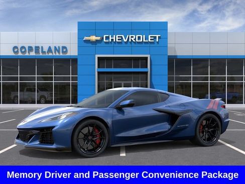 New 2027 Chevrolet Corvette Grand Sport RWD image 2