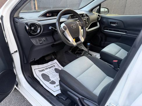Used 2015 Toyota Prius C Two FWD image 13