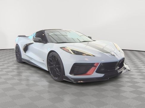 Used 2023 Chevrolet Corvette Stingray Premium Conv w/ Z51 Performance Package RWD image 16