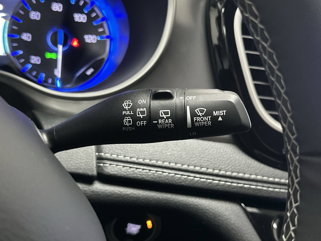 Used 2026 Chrysler Pacifica Select AWD/4WD image 51